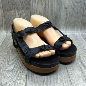 Via Mia Women's Sandals with Black Straps and Tan Soles